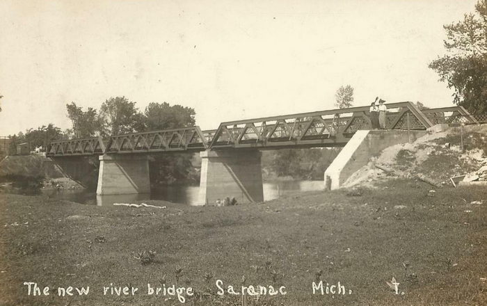 Saranac - Old Post Card Photo (newer photo)
